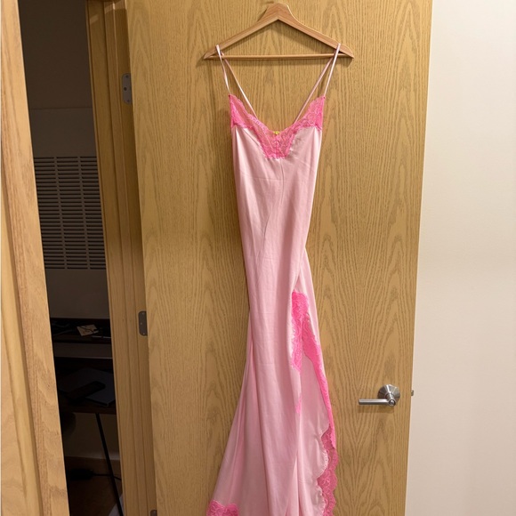 SKIMS Dresses & Skirts - SKIMS Pink Maxi Dress